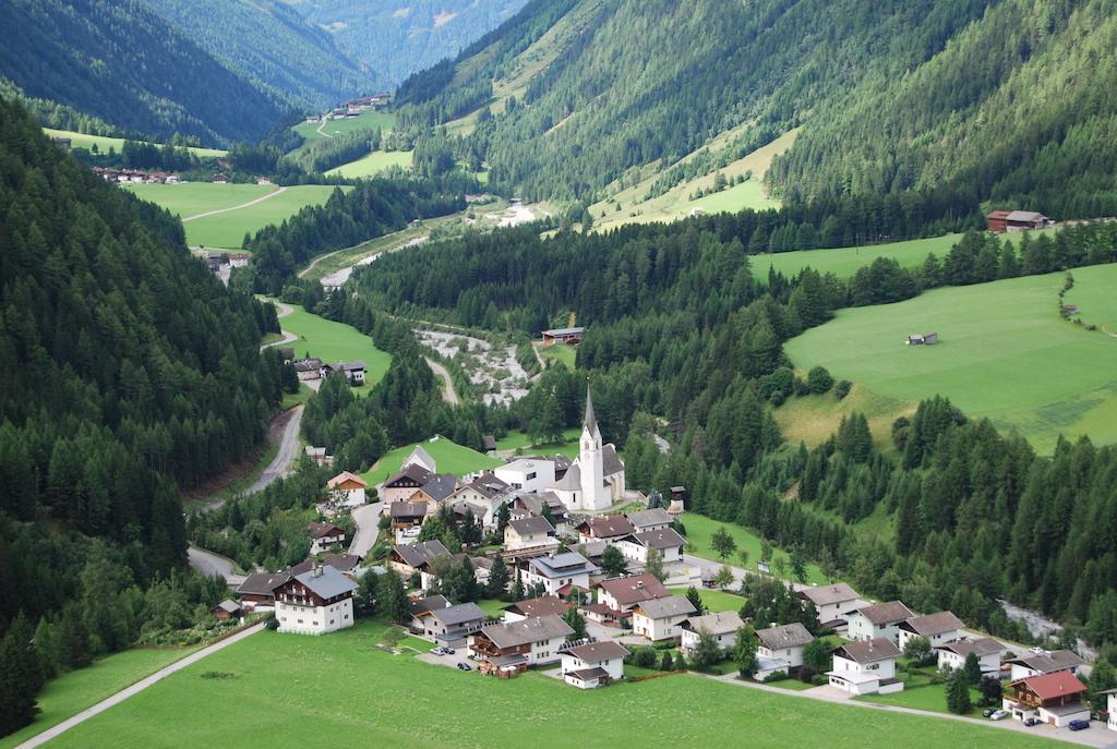 ホテル Koednitzhof Kals-am Großglockner エクステリア 写真